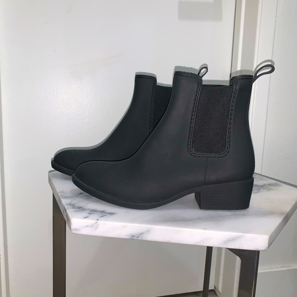 SOLD NWOT Jeffrey Campbell Havana Last Chelsea Rain boots size 9 - Picture 2 of 15